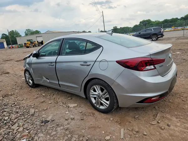 5NPD84LF4LH600447 2020 HYUNDAI ELANTRA - Image 2