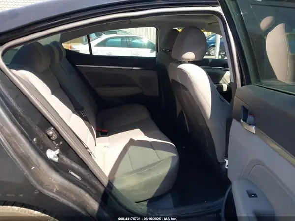 5NPD84LF4LH607785 2020 HYUNDAI ELANTRA - Image 8