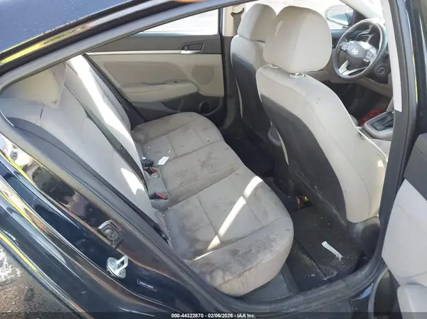 5NPD84LF4LH608645 2020 HYUNDAI ELANTRA - Image 8