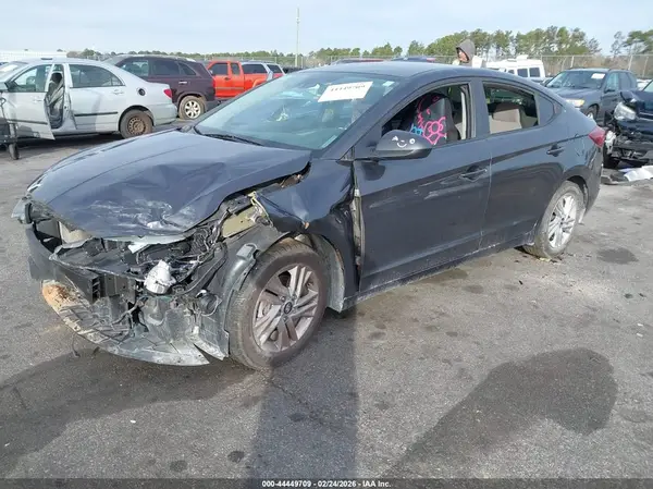 5NPD84LF4LH613022 2020 HYUNDAI ELANTRA - Image 2