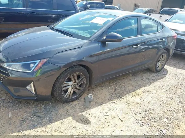 5NPD84LF4LH620164 2020 HYUNDAI ELANTRA - Image 2