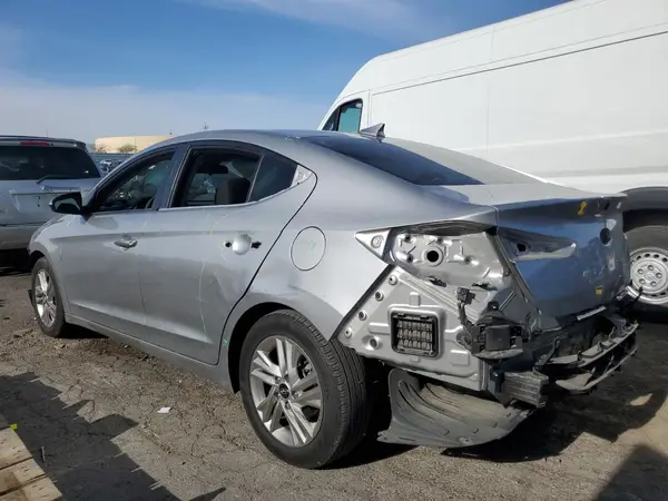 5NPD84LF4LH620195 2020 HYUNDAI ELANTRA - Image 2