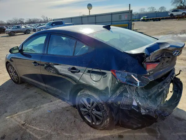 5NPD84LF5HH000513 2017 HYUNDAI ELANTRA - Image 2
