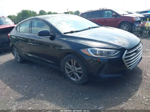 5NPD84LF5HH000687 2017 HYUNDAI ELANTRA - Image 1