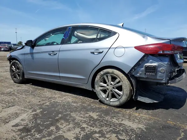 5NPD84LF5HH003010 2017 HYUNDAI ELANTRA - Image 2