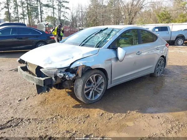 5NPD84LF5HH004903 2017 HYUNDAI ELANTRA - Image 2
