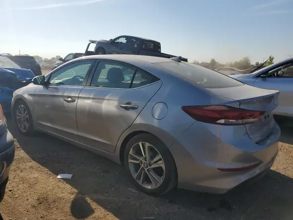 5NPD84LF5HH007106 2017 HYUNDAI ELANTRA - Image 2