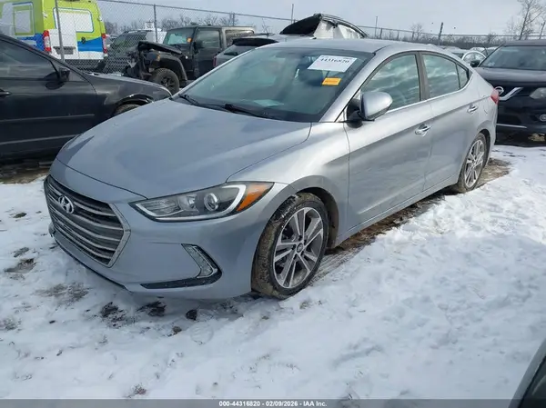 5NPD84LF5HH012340 2017 HYUNDAI ELANTRA - Image 2