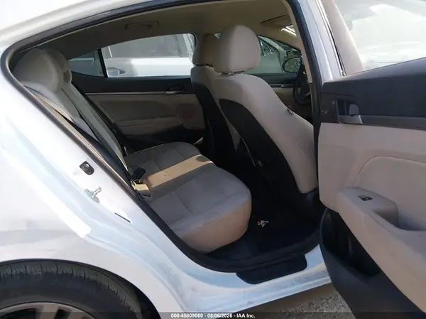 5NPD84LF5HH015772 2017 HYUNDAI ELANTRA - Image 8