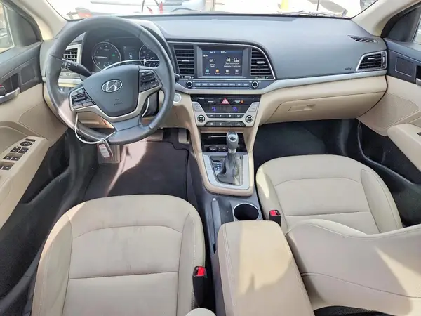 5NPD84LF5HH017036 2017 HYUNDAI ELANTRA - Image 8