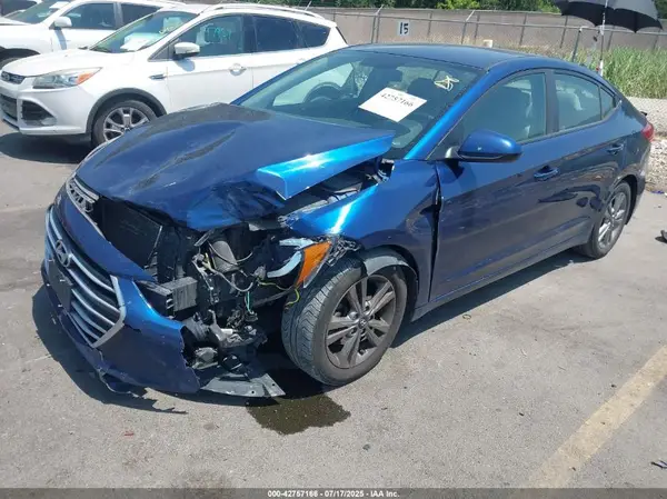 5NPD84LF5HH020759 2017 HYUNDAI ELANTRA - Image 2