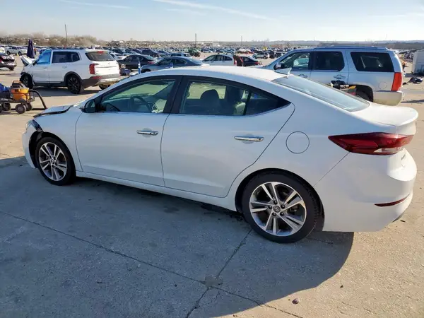 5NPD84LF5HH021507 2017 HYUNDAI ELANTRA - Image 2