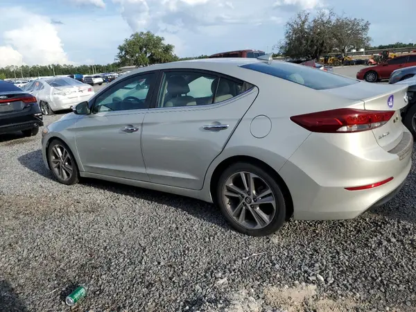 5NPD84LF5HH022737 2017 HYUNDAI ELANTRA - Image 2