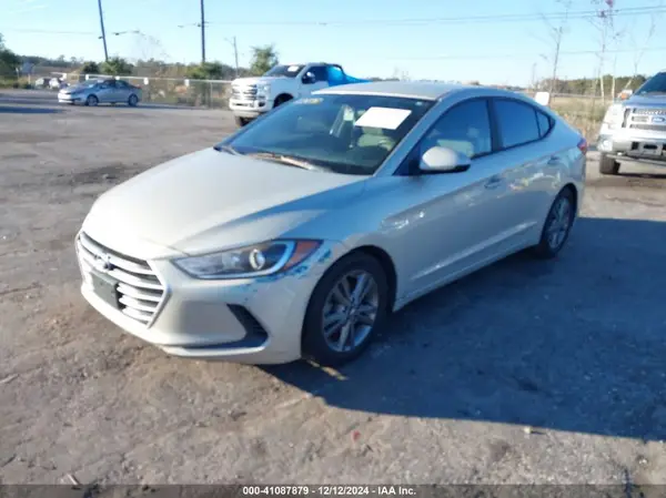 5NPD84LF5HH022754 2017 HYUNDAI ELANTRA - Image 2