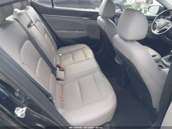 5NPD84LF5HH022768 2017 HYUNDAI ELANTRA - Image 8