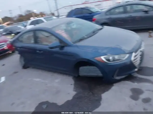 5NPD84LF5HH023919 2017 HYUNDAI ELANTRA - Image 1