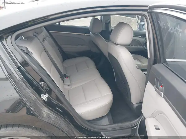 5NPD84LF5HH024472 2017 HYUNDAI ELANTRA - Image 8