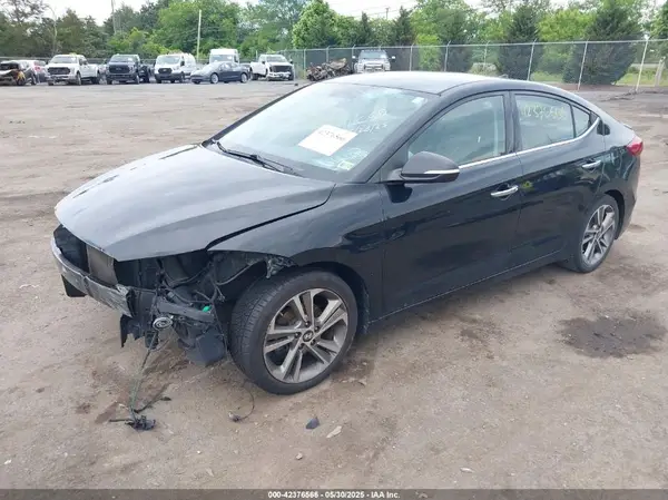 5NPD84LF5HH026416 2017 HYUNDAI ELANTRA - Image 2