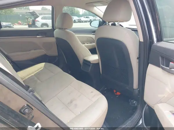 5NPD84LF5HH026612 2017 HYUNDAI ELANTRA - Image 8