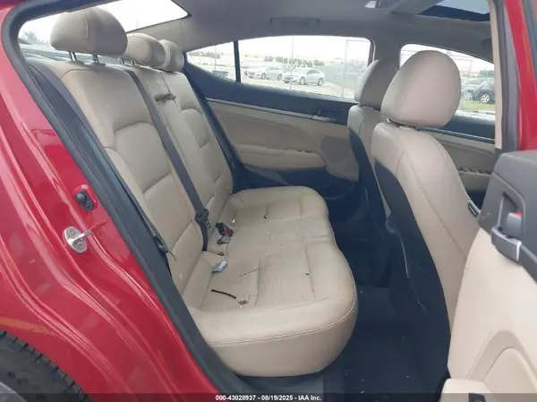 5NPD84LF5HH029252 2017 HYUNDAI ELANTRA - Image 8