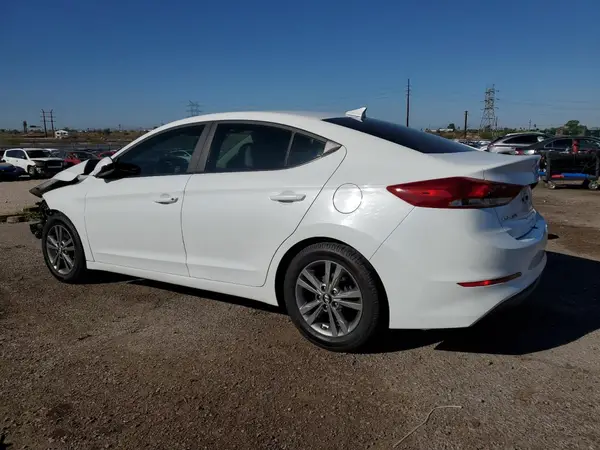 5NPD84LF5HH030420 2017 HYUNDAI ELANTRA - Image 2