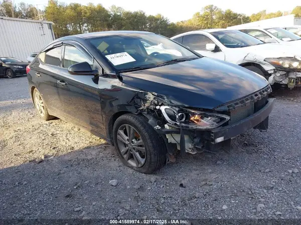 5NPD84LF5HH031583 2017 HYUNDAI ELANTRA - Image 1