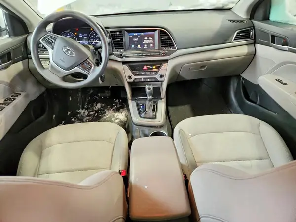 5NPD84LF5HH031681 2017 HYUNDAI ELANTRA - Image 8