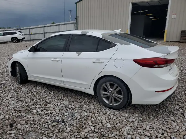 5NPD84LF5HH034628 2017 HYUNDAI ELANTRA - Image 2