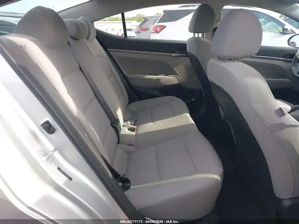 5NPD84LF5HH035617 2017 HYUNDAI ELANTRA - Image 8