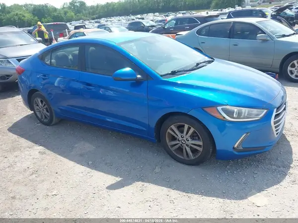 5NPD84LF5HH035939 2017 HYUNDAI ELANTRA - Image 1