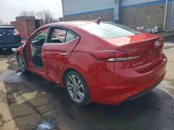 5NPD84LF5HH036055 2017 HYUNDAI ELANTRA - Image 2