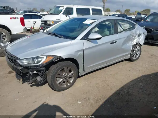 5NPD84LF5HH036346 2017 HYUNDAI ELANTRA - Image 2