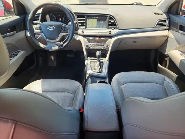 5NPD84LF5HH037125 2017 HYUNDAI ELANTRA - Image 8