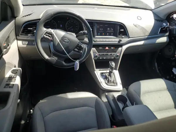 5NPD84LF5HH038825 2017 HYUNDAI ELANTRA - Image 8