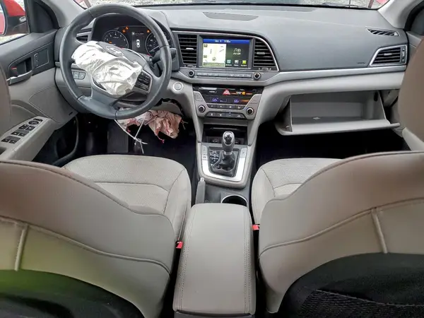 5NPD84LF5HH039943 2017 HYUNDAI ELANTRA - Image 8