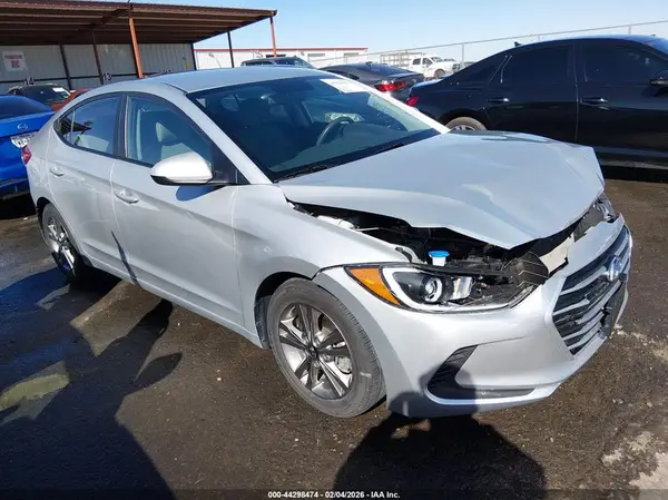 5NPD84LF5HH040204 2017 HYUNDAI ELANTRA - Image 1