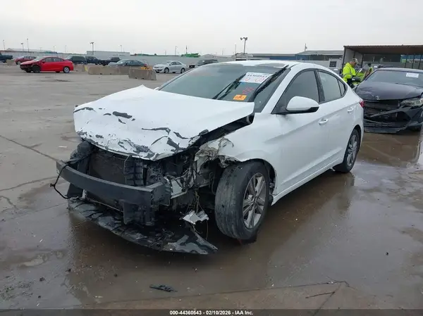 5NPD84LF5HH042423 2017 HYUNDAI ELANTRA - Image 2
