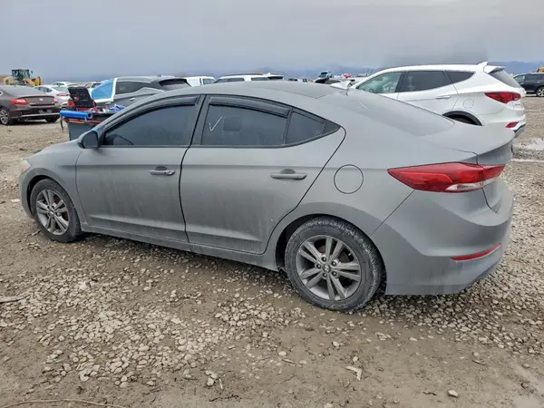 5NPD84LF5HH042874 2017 HYUNDAI ELANTRA - Image 2