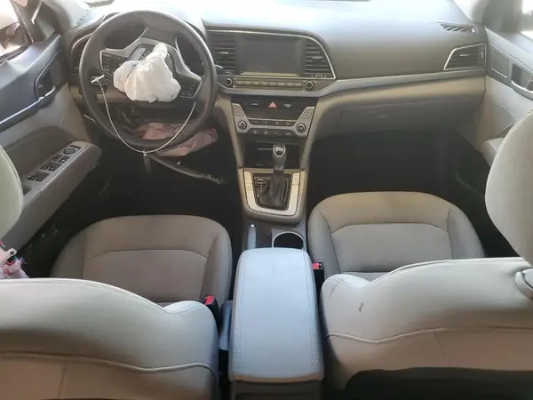 5NPD84LF5HH043071 2017 HYUNDAI ELANTRA - Image 8
