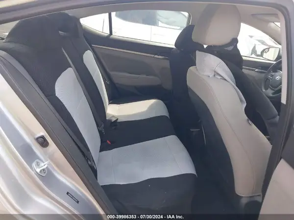 5NPD84LF5HH043247 2017 HYUNDAI ELANTRA - Image 8