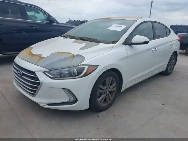 5NPD84LF5HH043569 2017 HYUNDAI ELANTRA - Image 2