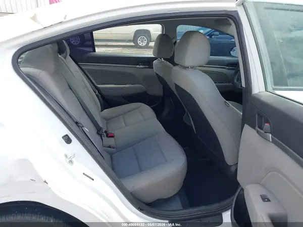 5NPD84LF5HH045693 2017 HYUNDAI ELANTRA - Image 8
