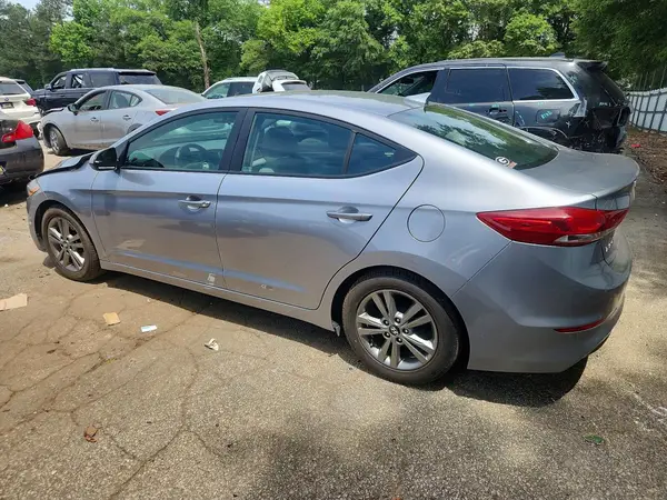 5NPD84LF5HH045967 2017 HYUNDAI ELANTRA - Image 2