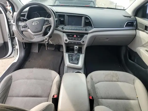 5NPD84LF5HH046746 2017 HYUNDAI ELANTRA - Image 8