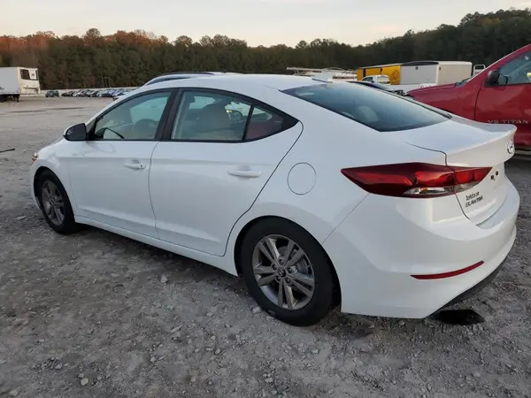5NPD84LF5HH046956 2017 HYUNDAI ELANTRA - Image 2