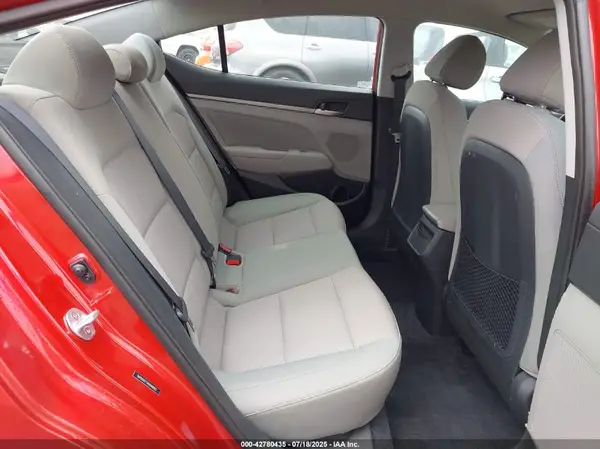 5NPD84LF5HH048092 2017 HYUNDAI ELANTRA - Image 8