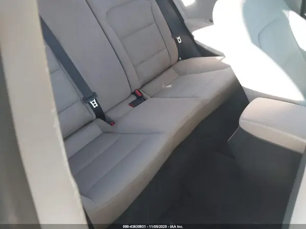 5NPD84LF5HH048867 2017 HYUNDAI ELANTRA - Image 8