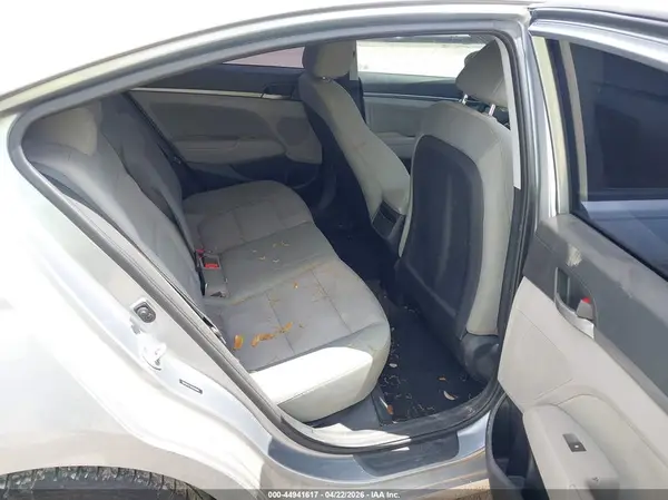 5NPD84LF5HH048965 2017 HYUNDAI ELANTRA - Image 8