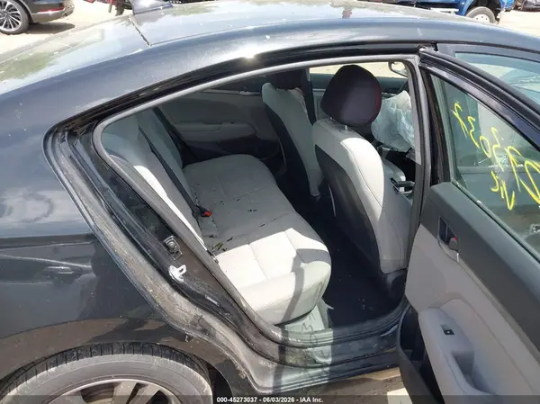 5NPD84LF5HH051218 2017 HYUNDAI ELANTRA - Image 8