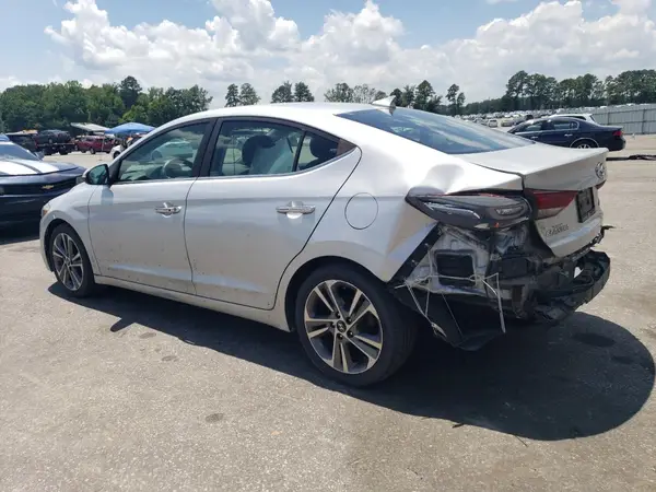 5NPD84LF5HH053437 2017 HYUNDAI ELANTRA - Image 2
